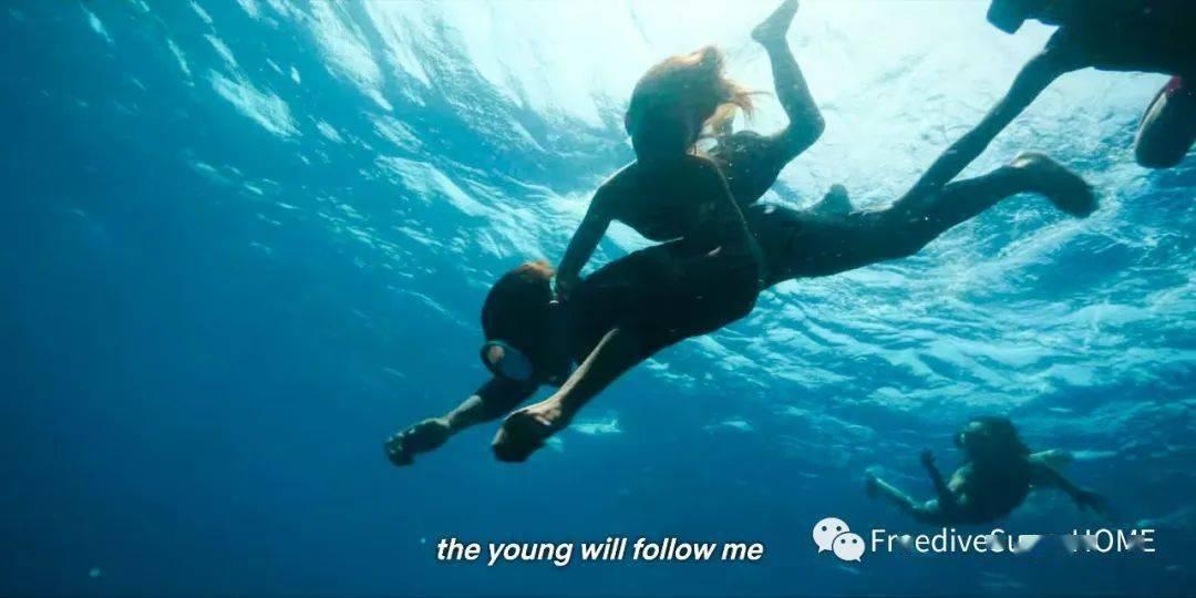 杨肸子《明天的少年》开播 热血青春追梦少女触动心弦